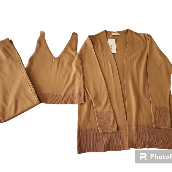 GLAMIFY 3 piece set size small - Picture 4 of 7